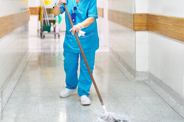 Tìm hiểu về các loại nước lau sàn bệnh viện chuyên dụng
